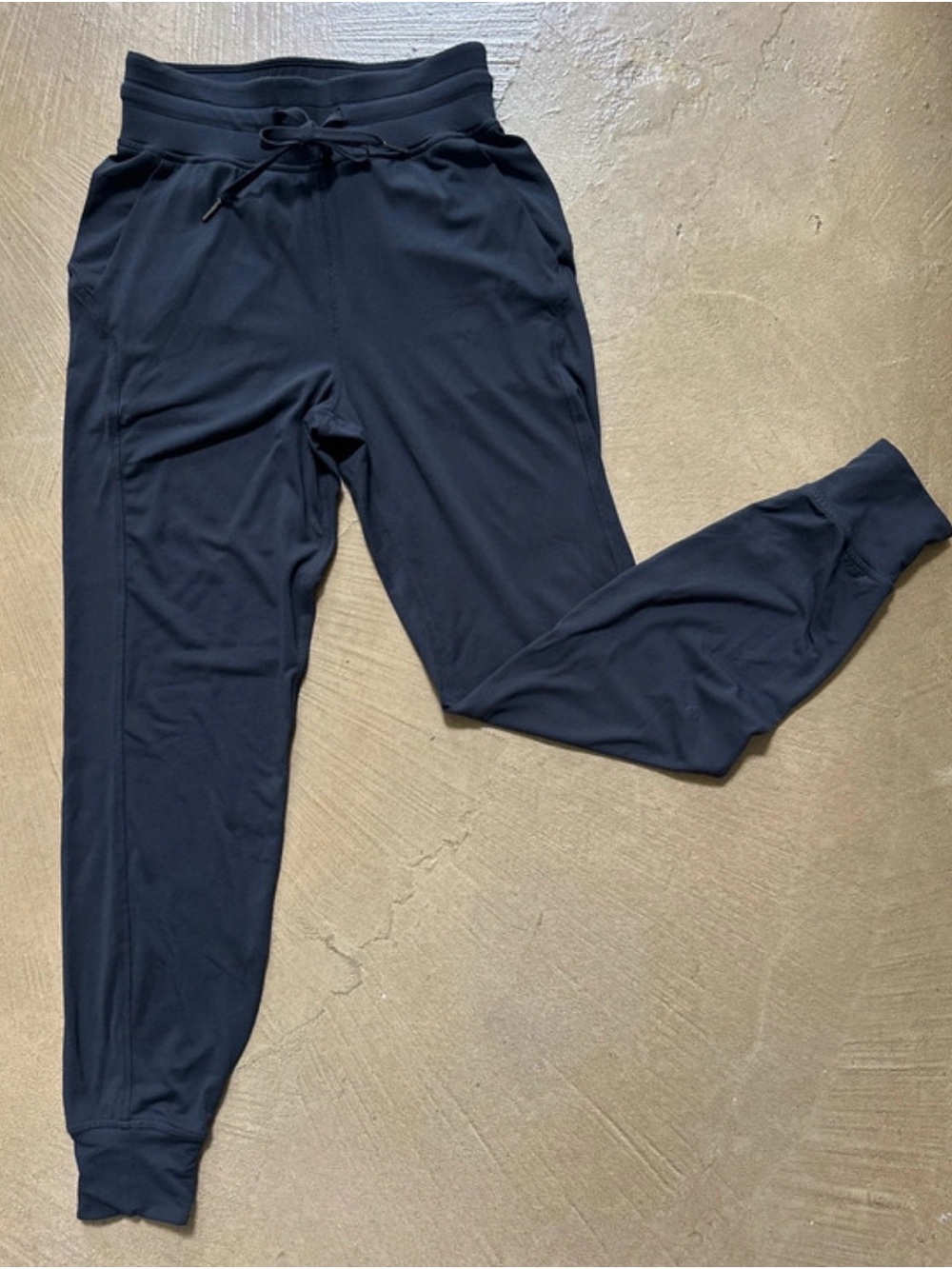 Lululemon womens black Drawstring Joggers
